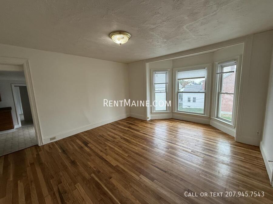 329 Union St #3