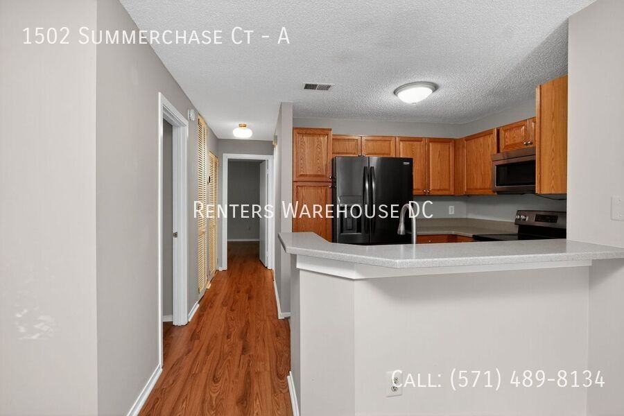 1502 Summerchase Ct #A - Photo 5 of 15