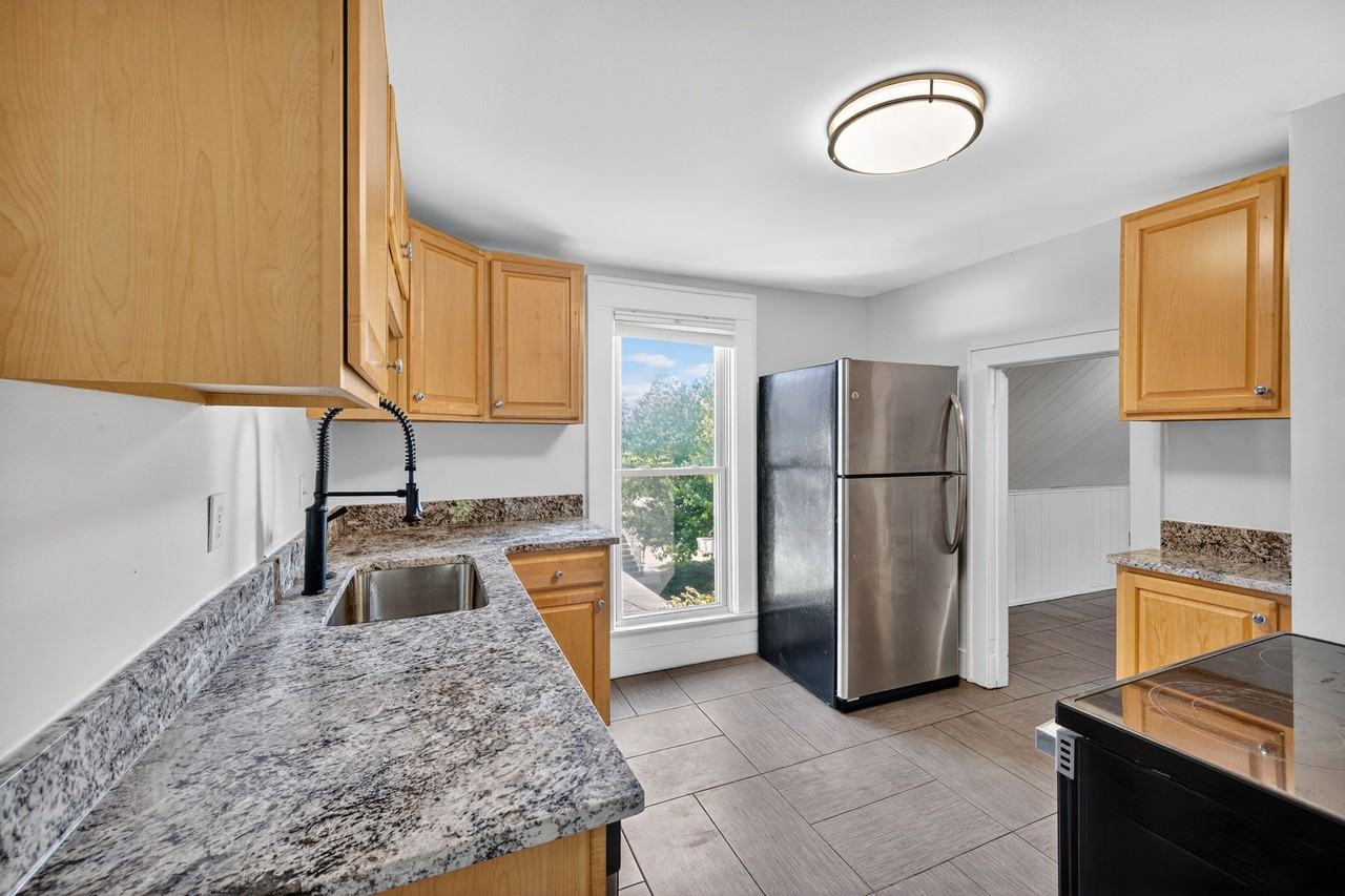 814 Louis Avenue #1 - Photo 4 of 20