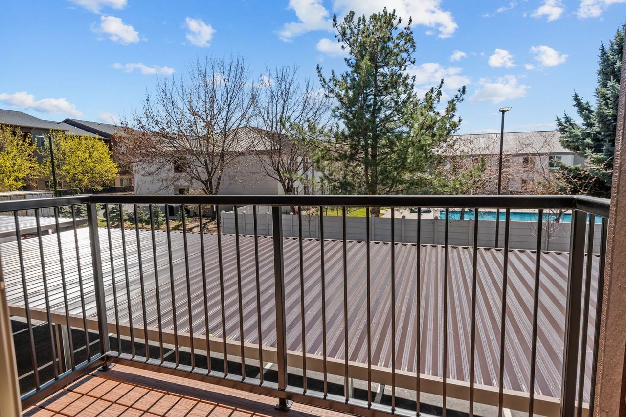 Peak 42 - Photo 4 of 27