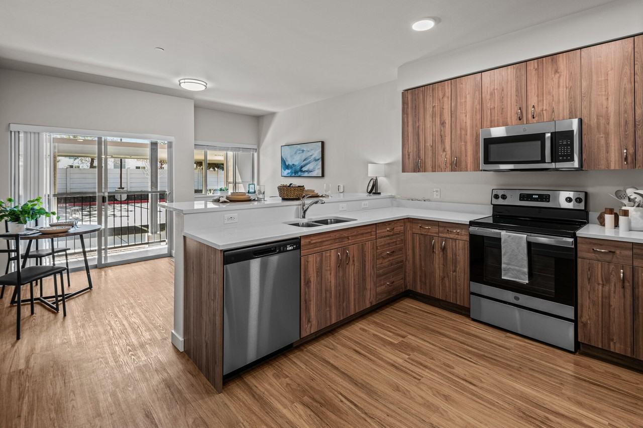 Peak 42 - Photo 7 of 27