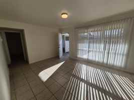 featured image of 160 E 24th Pl