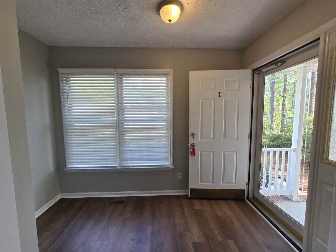 236 Coachman Way - Photo 2 of 18