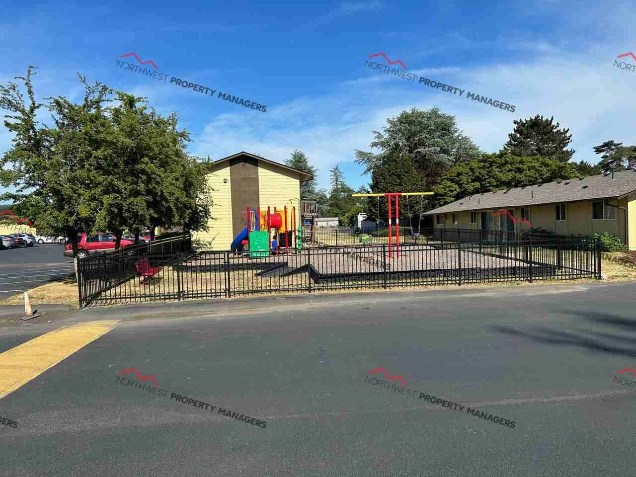 r45b Shannon Village Apts. - Photo 2 of 29