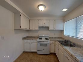 K/A-528 Courier 4plex - Photo 1 of 1