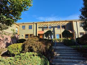 2105 Se Caruthers St - Photo 1 of 1