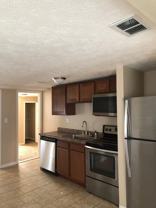 903 Washington St - Photo 1 of 1