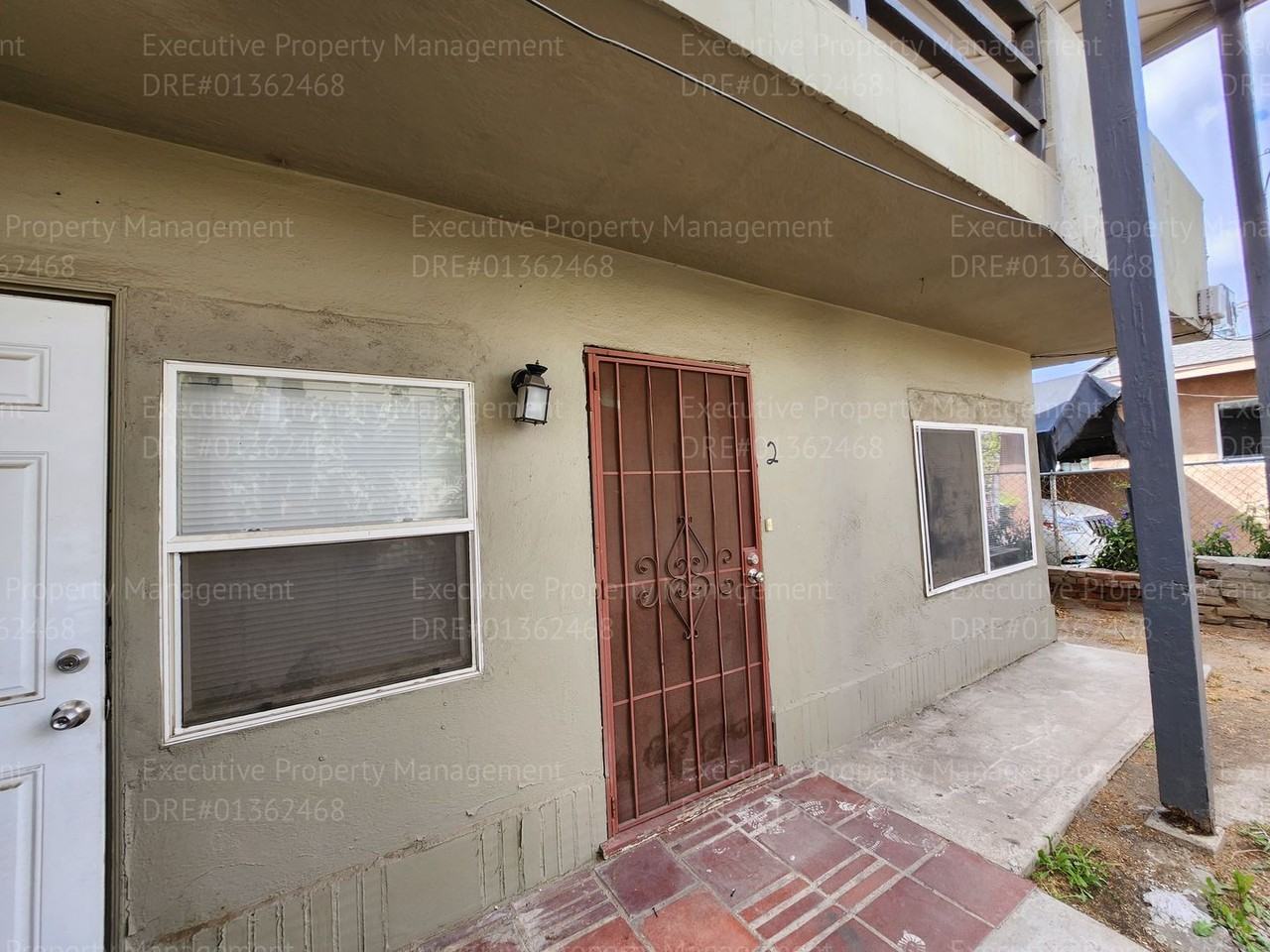 2190 Monterey St - Photo 5 of 39