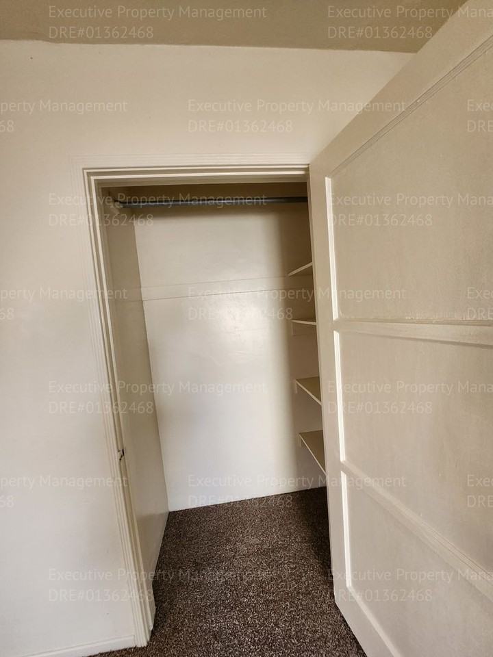 2190 Monterey St - Photo 7 of 39