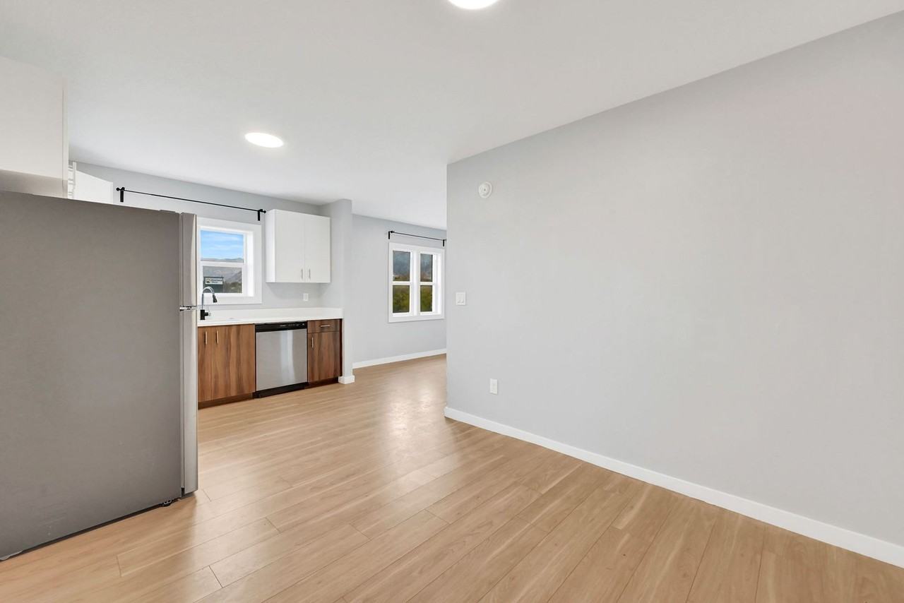 2855 Washington Blvd - Photo 7 of 29