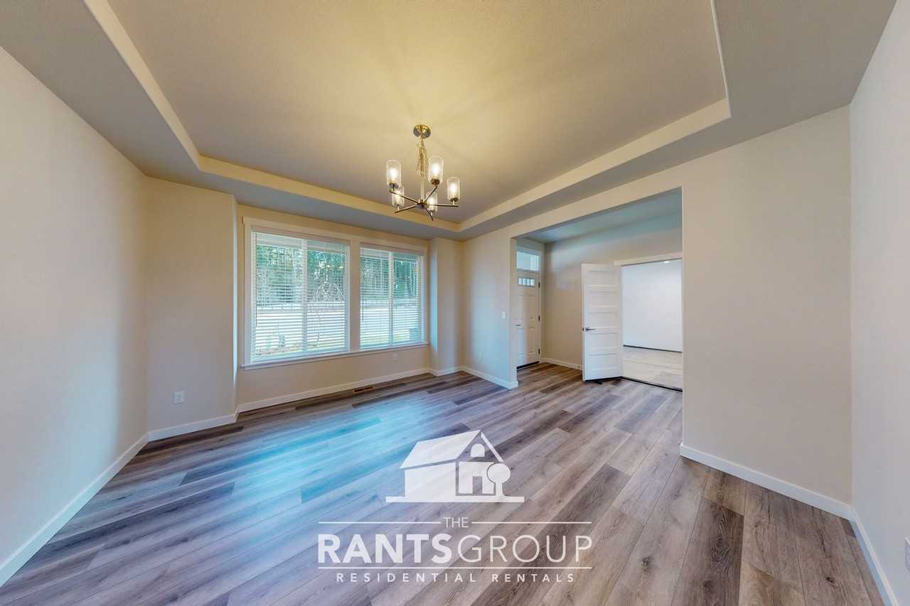 805 Bodie Ct Se - Photo 7 of 26
