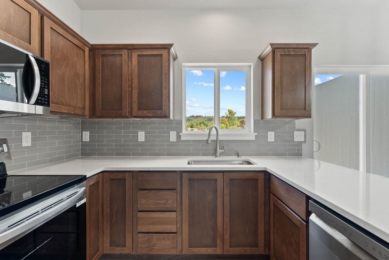 13805 East Rich Avenue - Photo 6 of 33