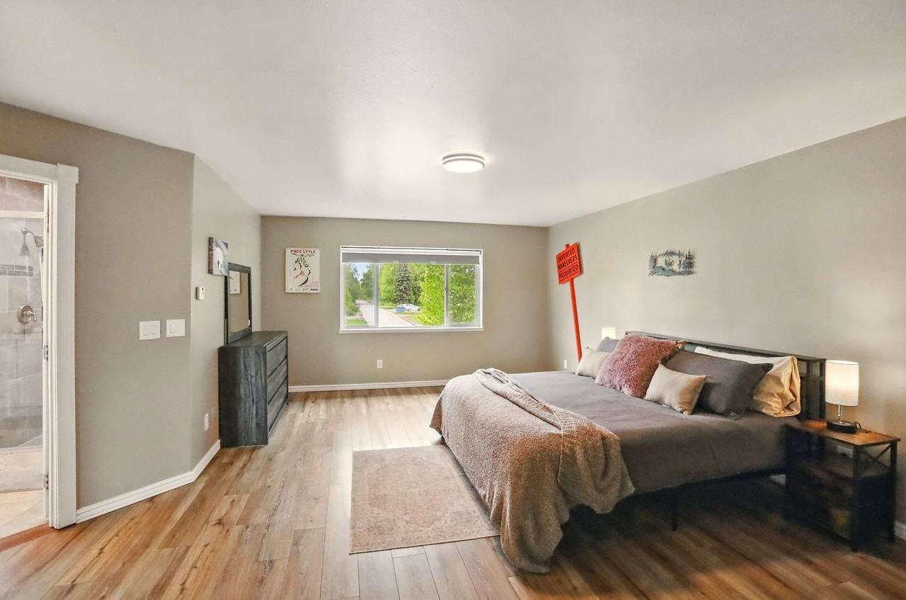 1400 W 47th Ave - Photo 6 of 11