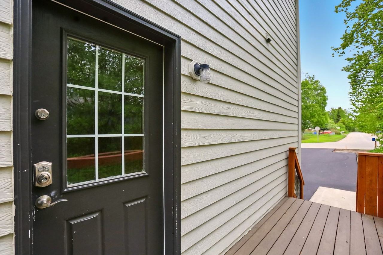 1400 W 47th Ave - Photo 7 of 11