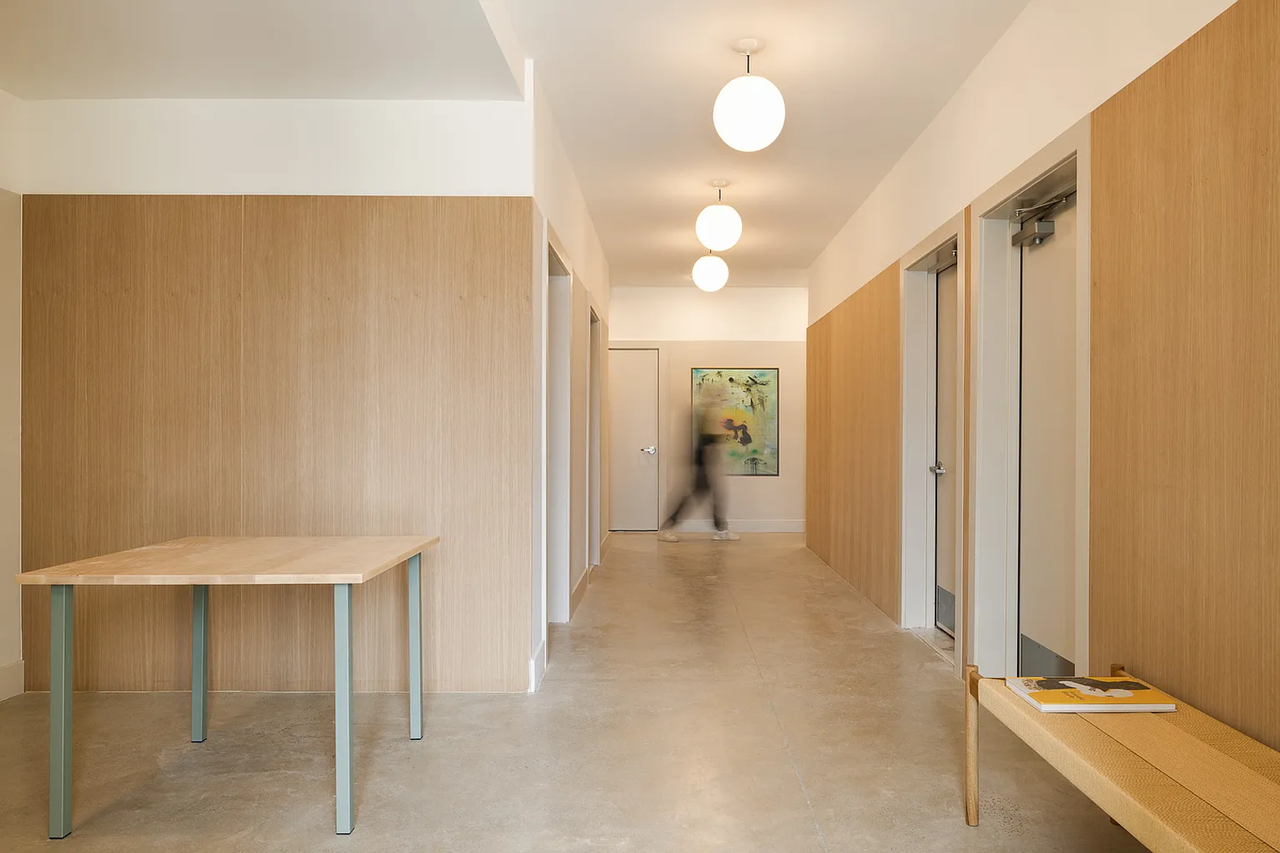 2654 Coral St - Photo 3 of 37