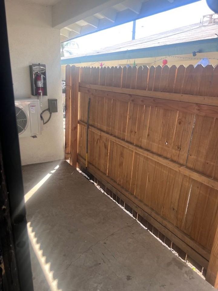 Pennsylvania Ave. - Photo 4 of 24