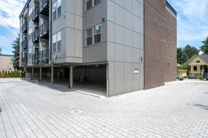 featured image of 1940 Nw 25th Ave