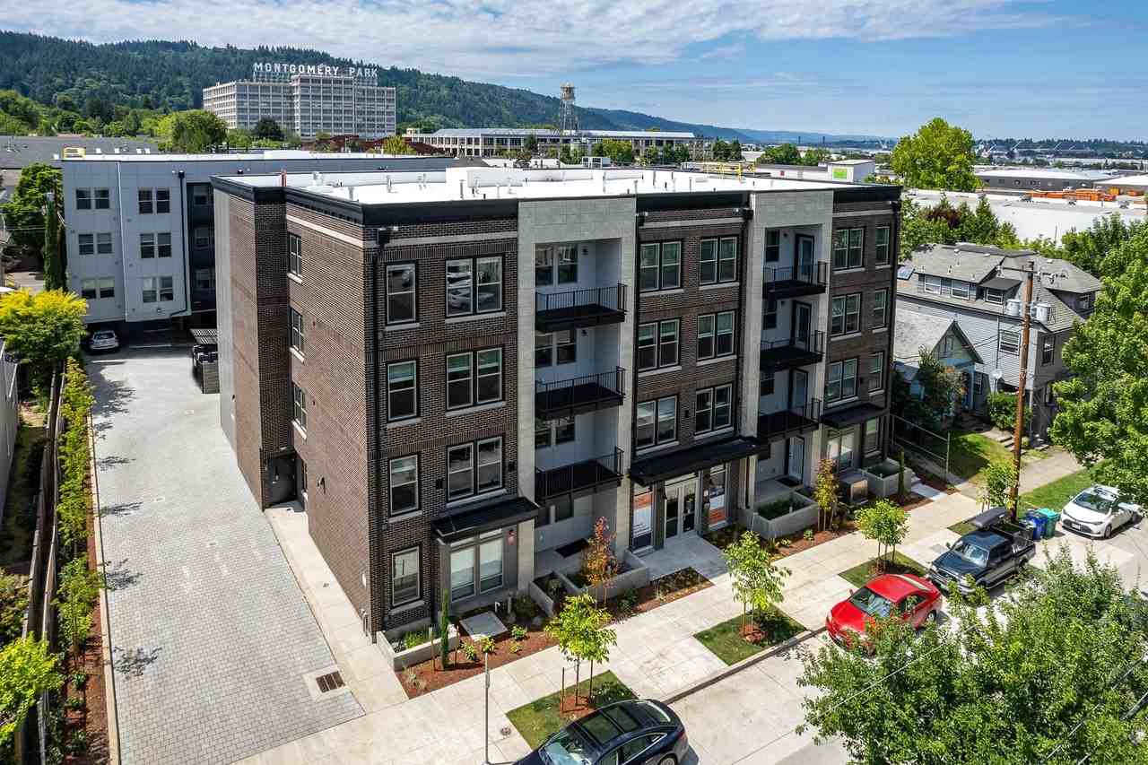 Discover Elevated Living at The Vaughn. Two Months Of Free Rent - Photo 5 of 42