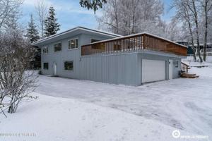 featured image of 3708 Jewel Lake Rd