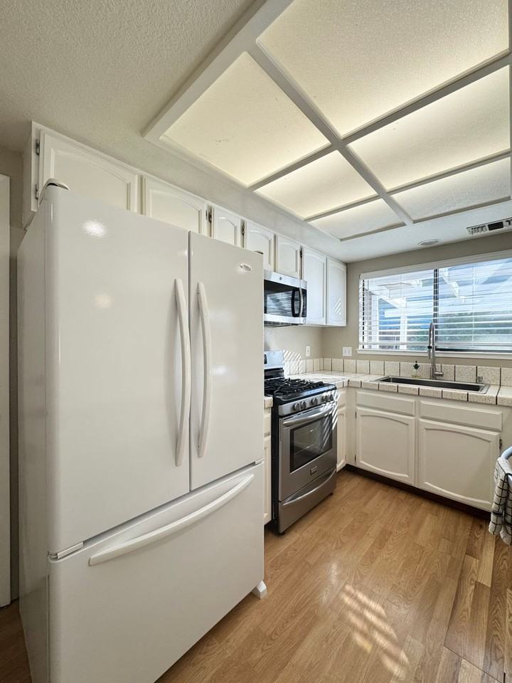 1973 S Ridge Dr - Photo 6 of 21