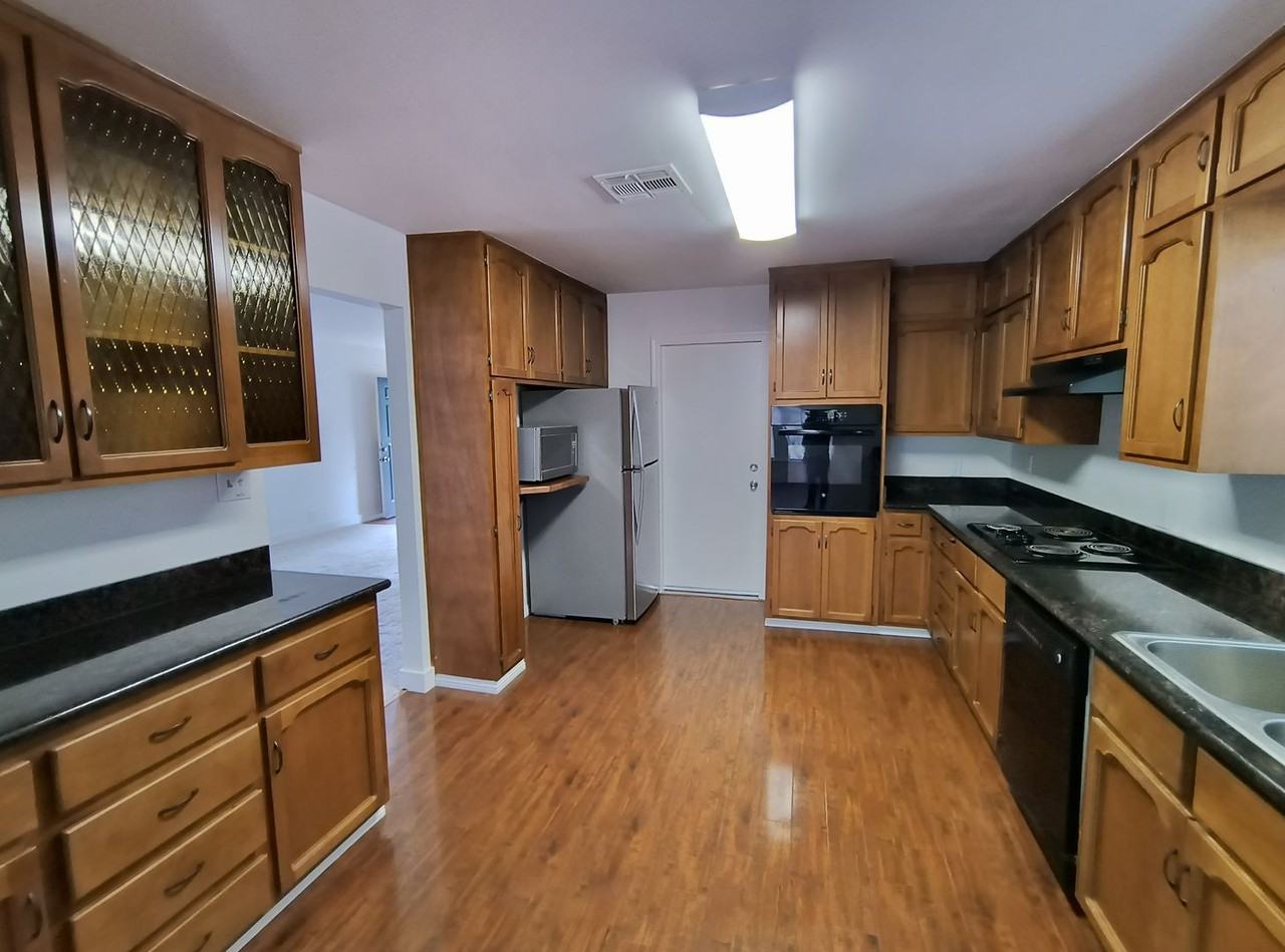 3633 Darlene Ave - Photo 3 of 22