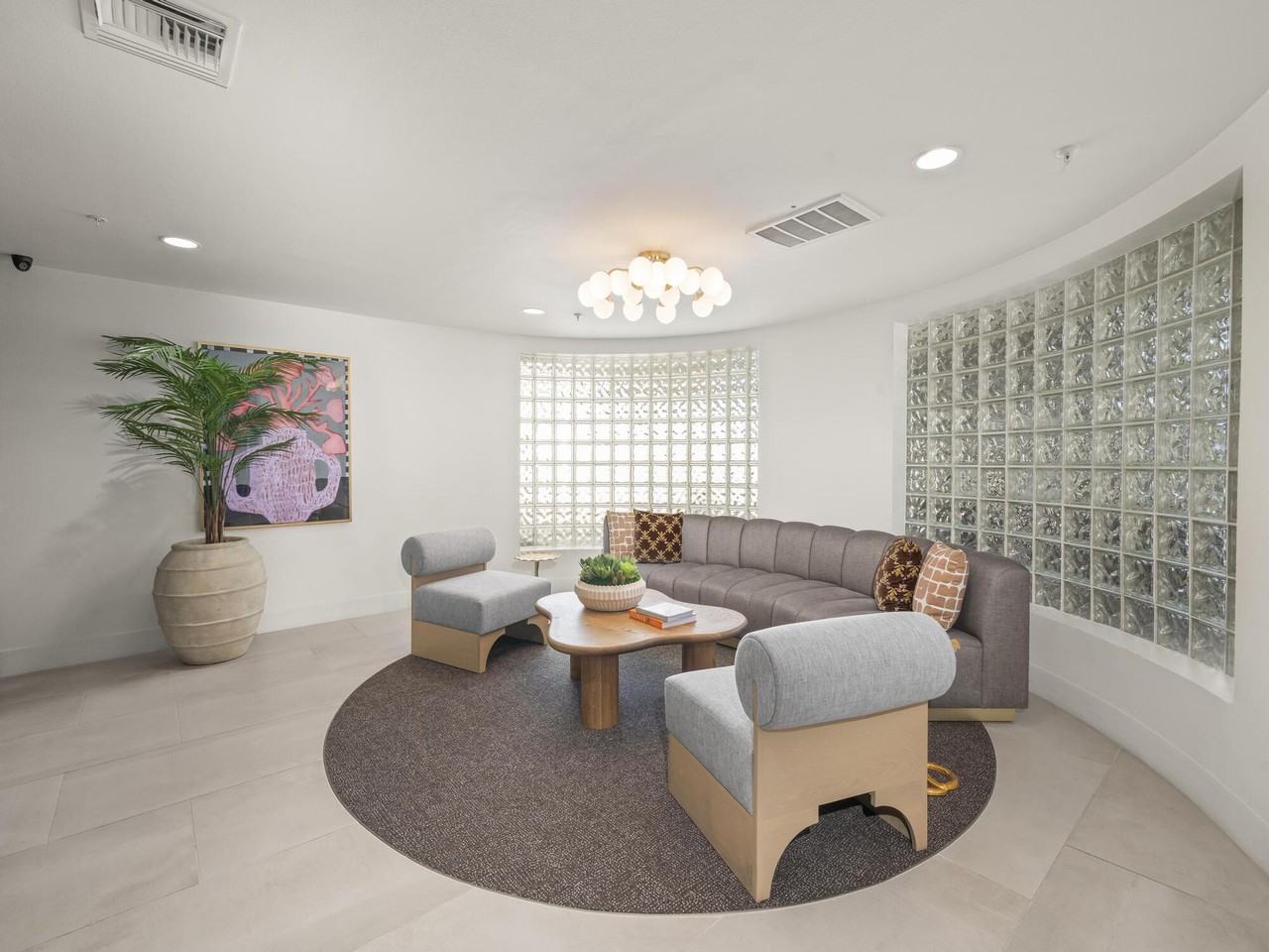 Maplewood - Photo 3 of 34