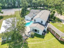 featured image of 8402 Matthews Ln