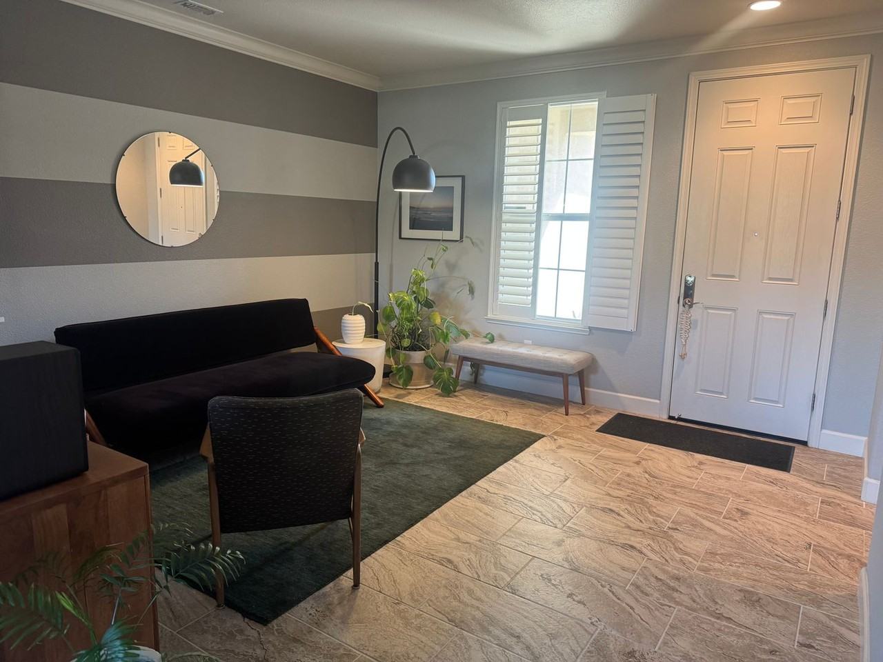 261 Joyce Dr - Photo 3 of 27