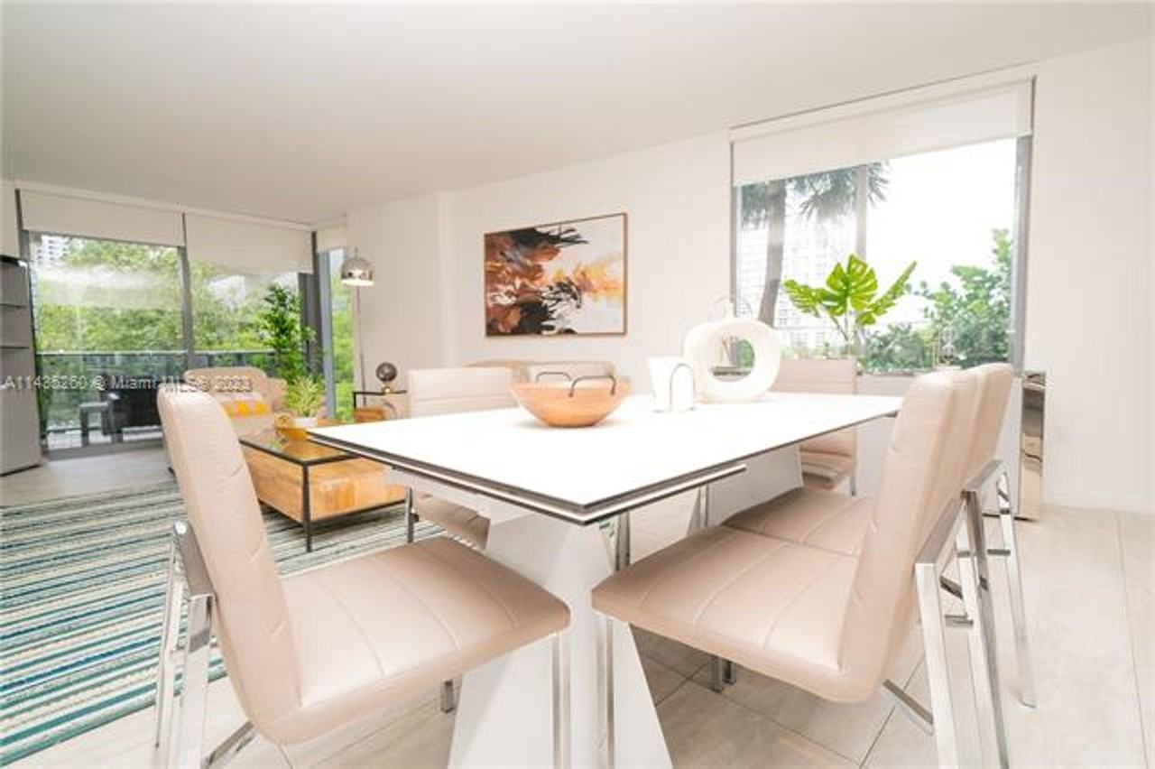 31 Se 6th St #301 - Photo 5 of 50