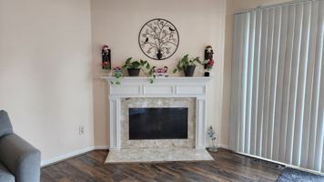 featured image of 1226 Charleston Ct