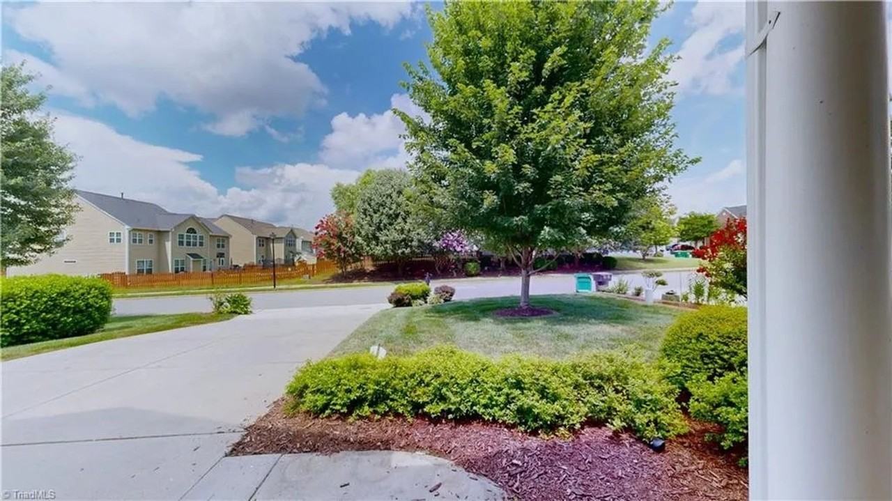 3048 Sycamore Point Trl - Photo 4 of 47