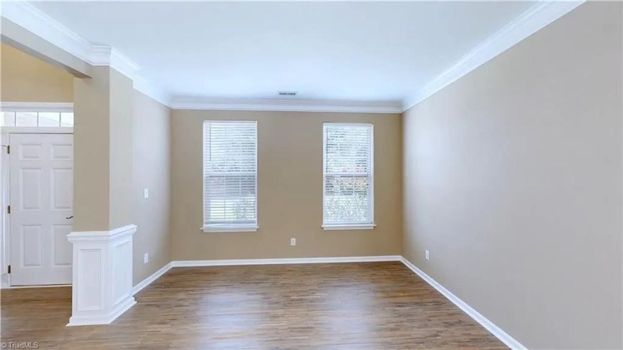 3048 Sycamore Point Trl - Photo 7 of 47