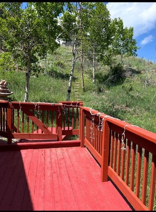 100 Red Rock Ct - Photo 2 of 34