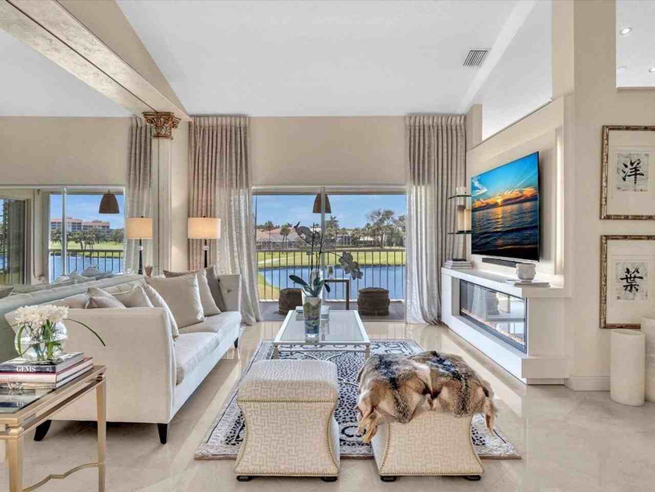 17287 Boca Club Blvd - Photo 4 of 15