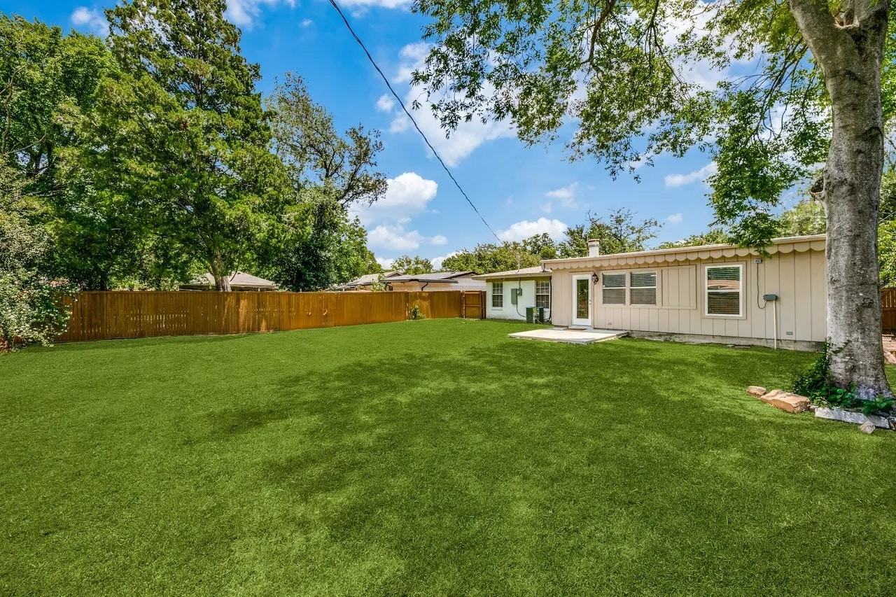 2519 Highwood Drive - Photo 7 of 7