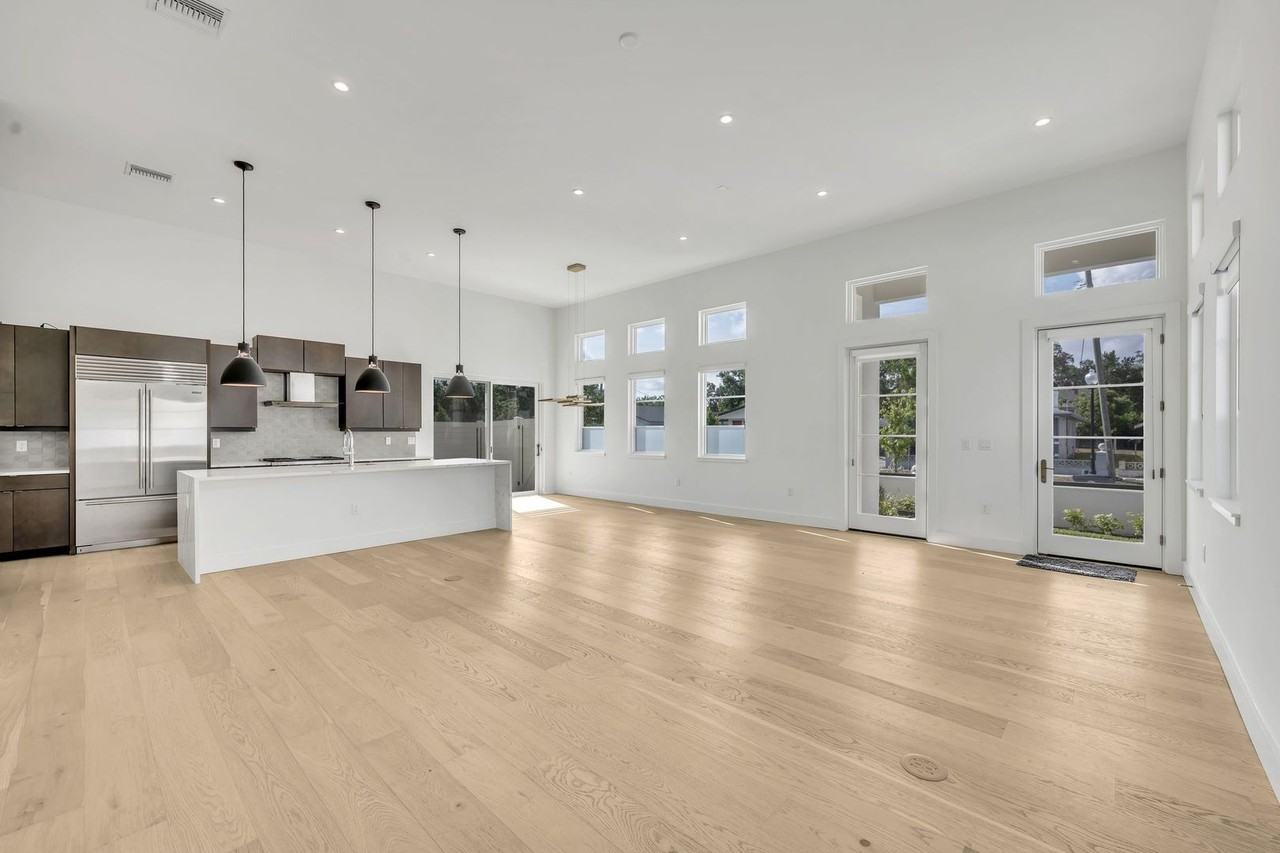 501 W Canton Ave - Photo 6 of 29