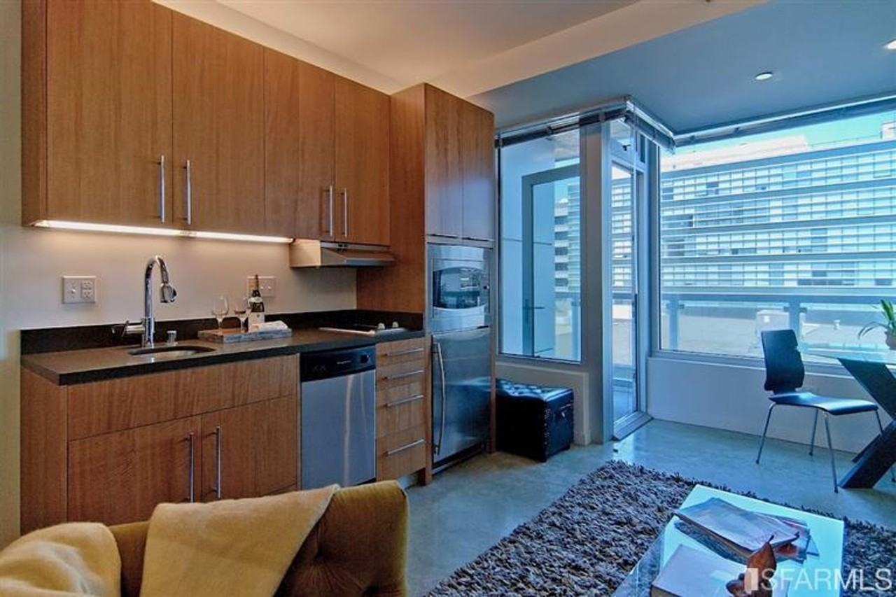 766 Harrison St #309 - Photo 3 of 26