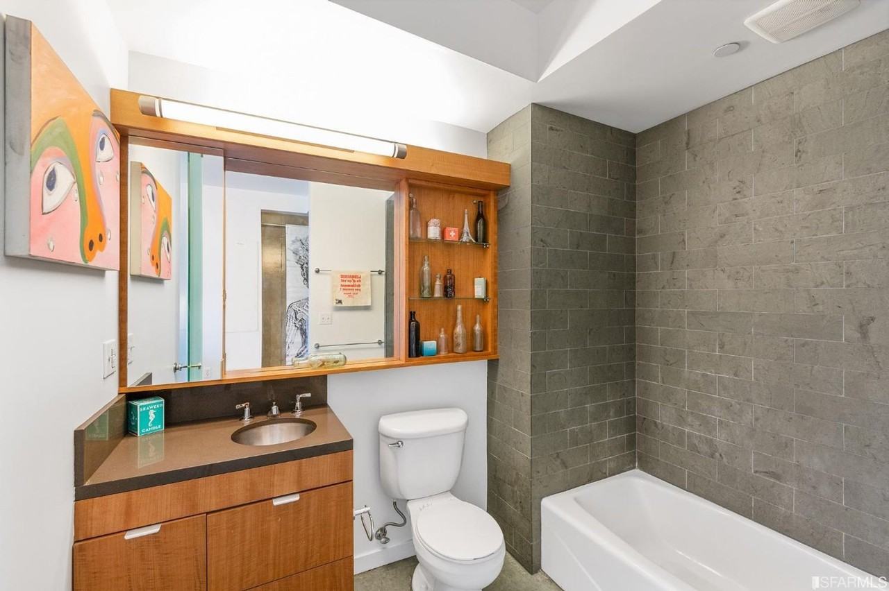 766 Harrison St #309 - Photo 7 of 26