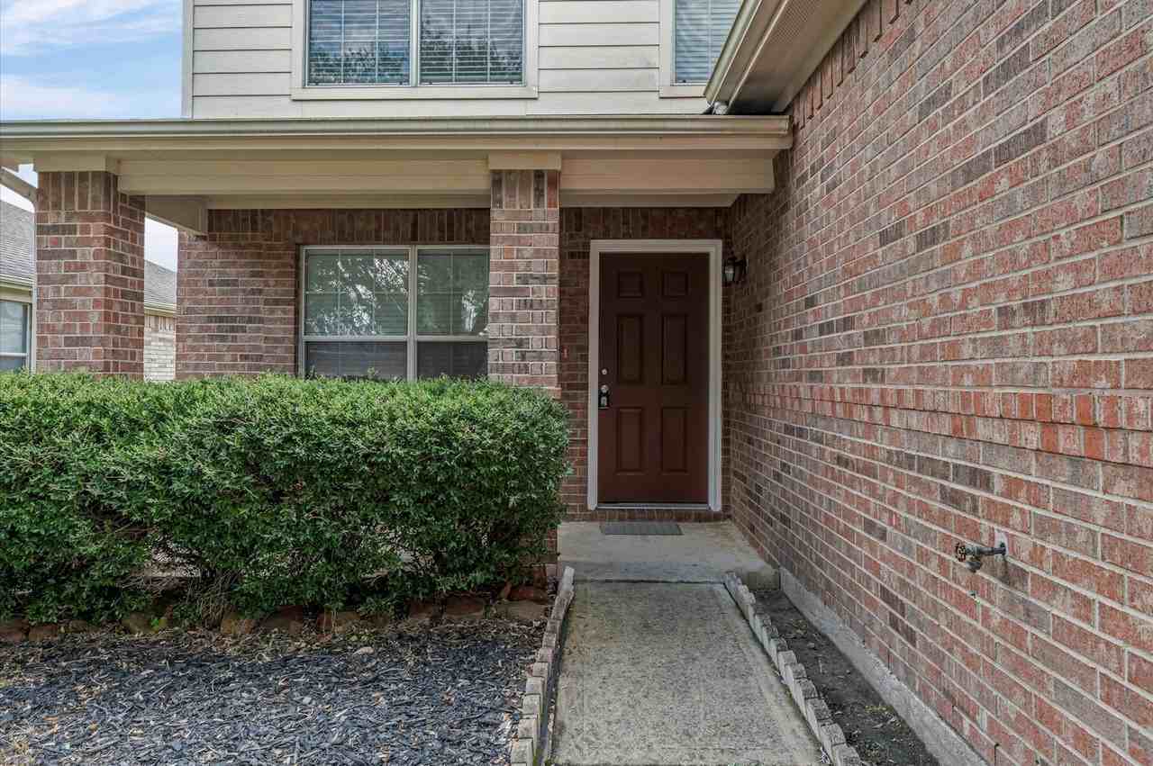 12251 Noco Dr, Unit 1 - Photo 4 of 24