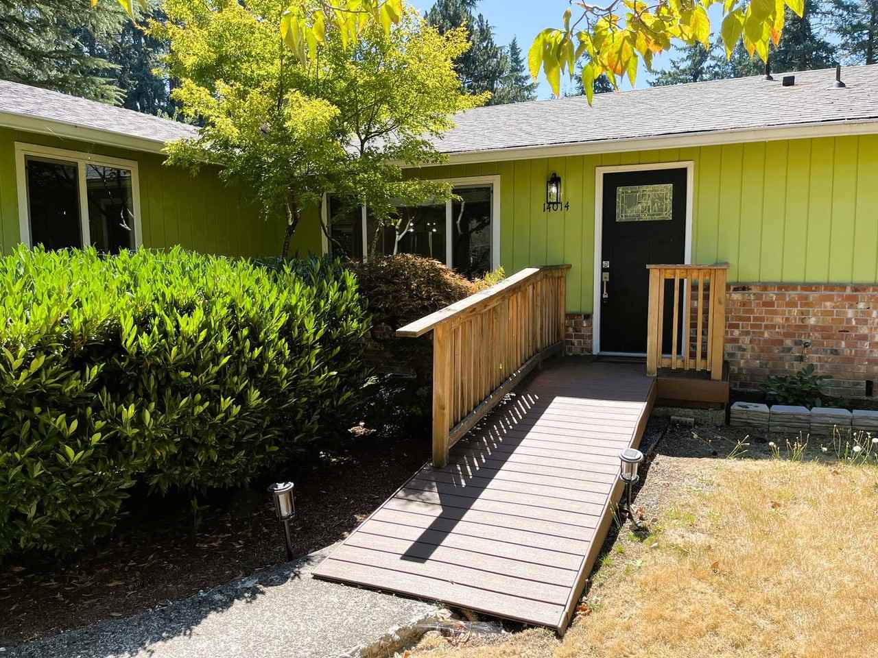 14014 Se Knight St - Photo 2 of 43