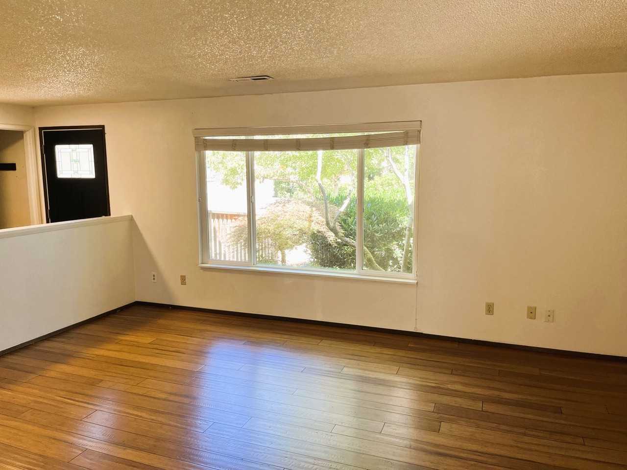 14014 Se Knight St - Photo 7 of 43