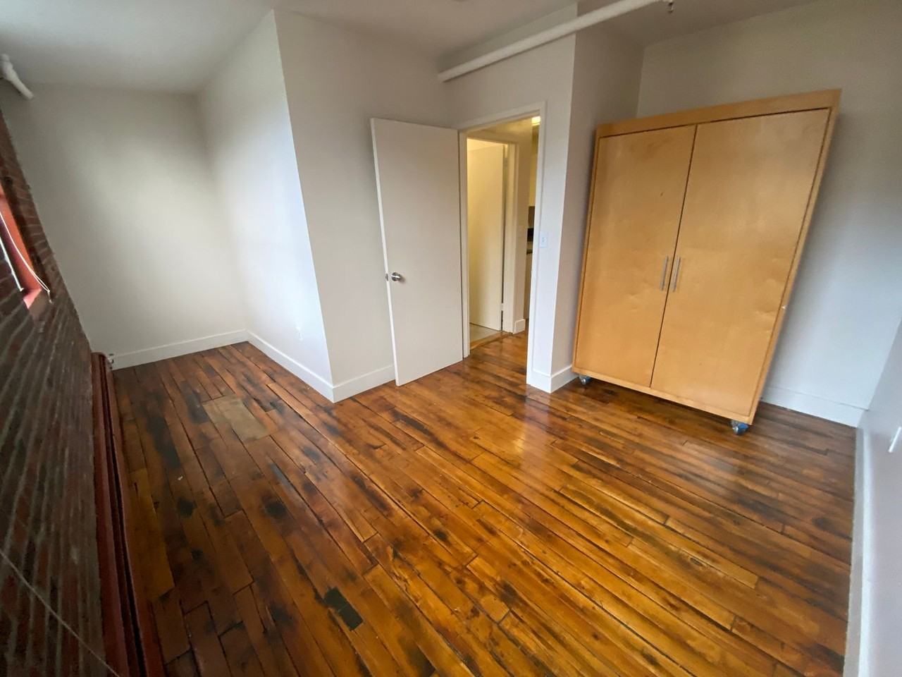 800 Tremont St - Photo 2 of 14