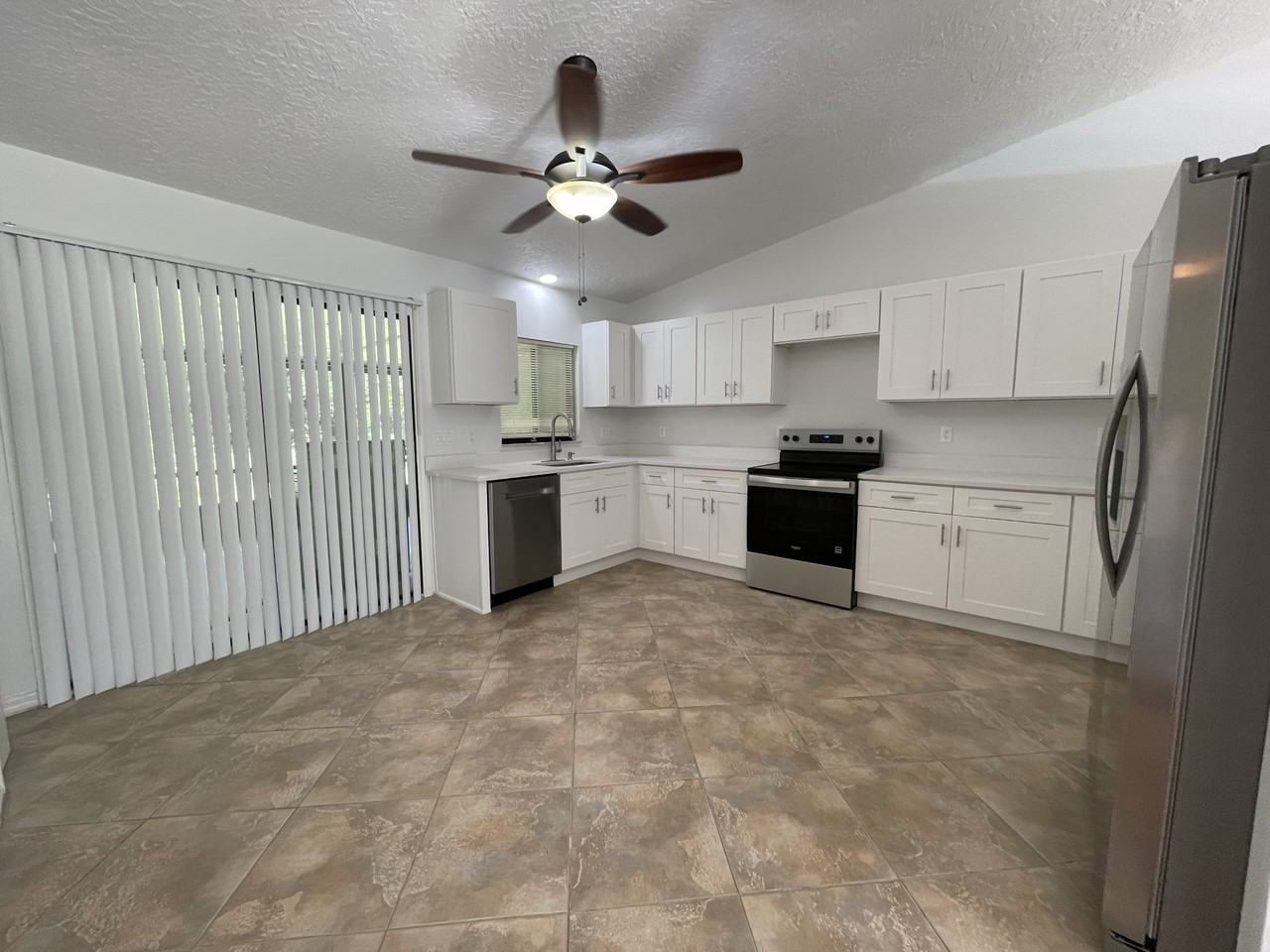 381 Harmony Way - Photo 2 of 11