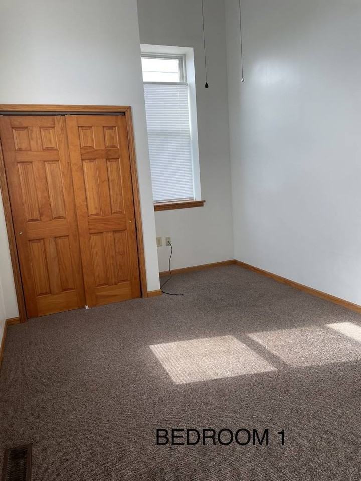 SUM: Main: 102: Apartment Building - Photo 5 of 42