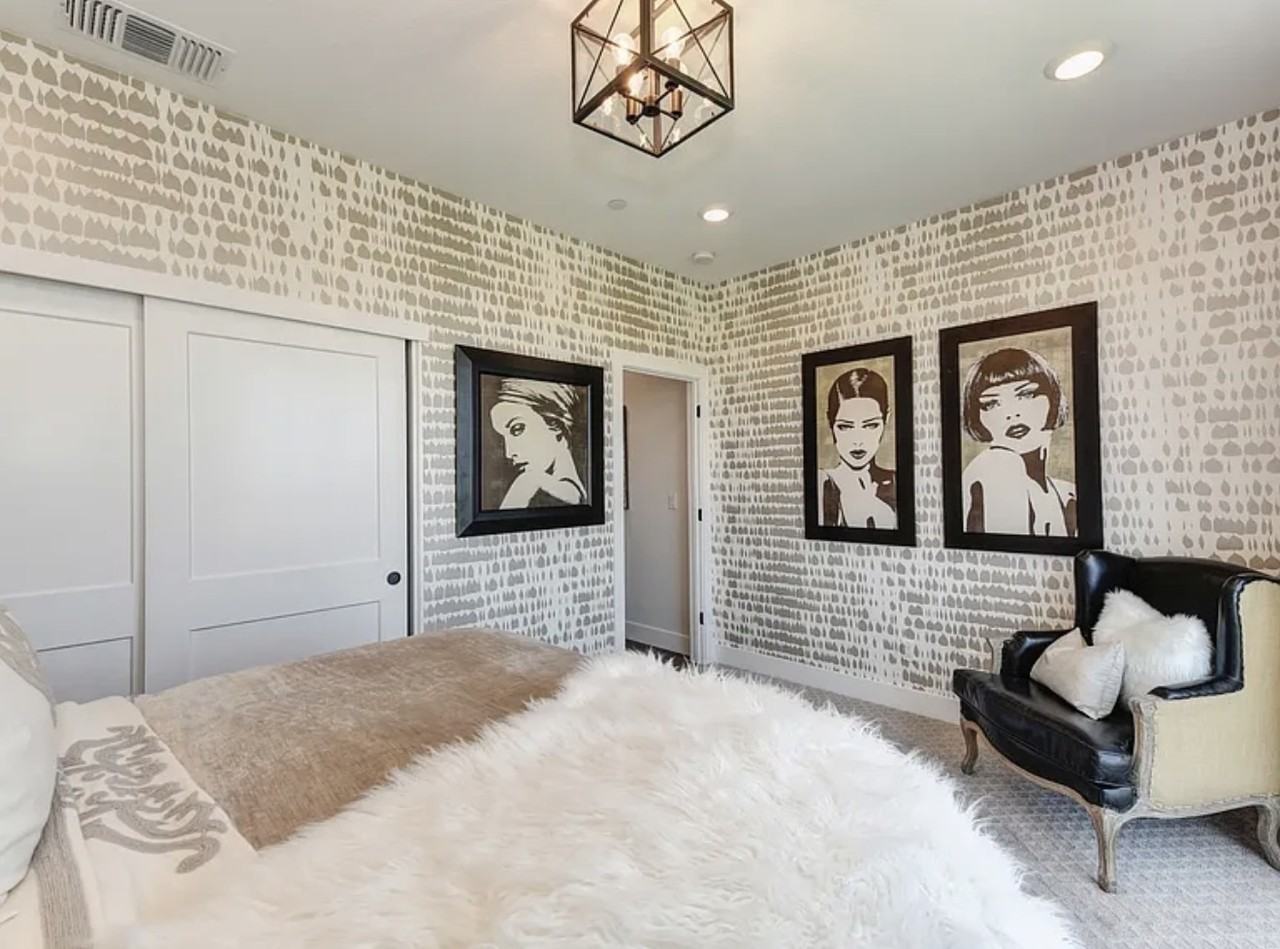 4083 Peters Ct - Photo 5 of 7