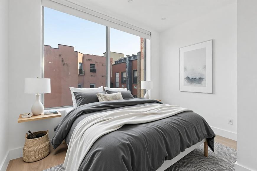 19 Saint Marks Place - Photo 2 of 7