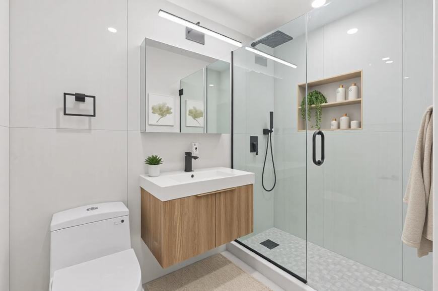 19 Saint Marks Place - Photo 3 of 7