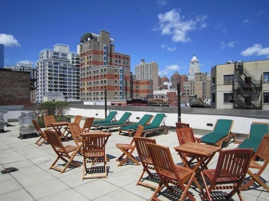 19 Saint Marks Place - Photo 6 of 7