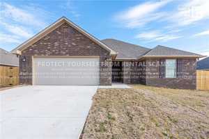 featured image of 1004 Rachel St