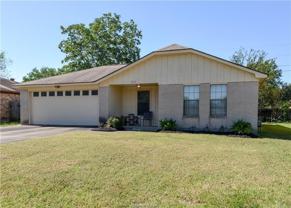 3310 Dallis Dr - Photo 1 of 1